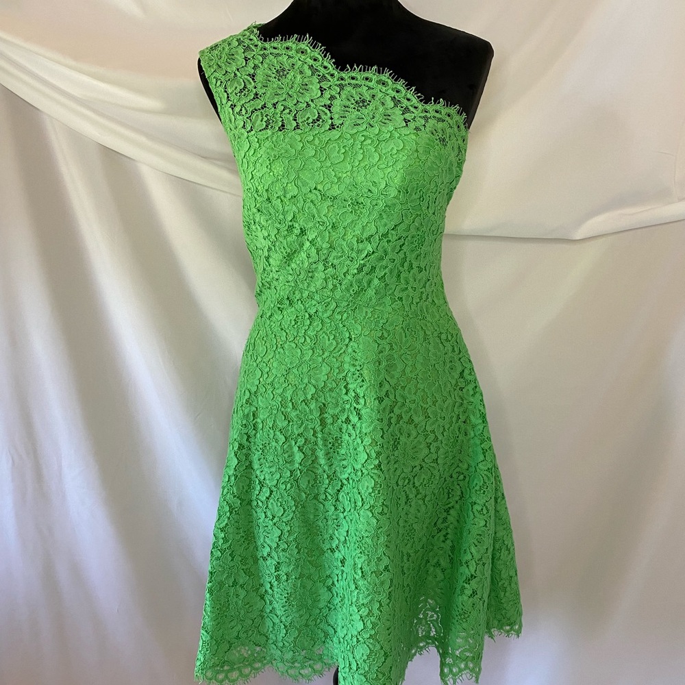 Shoshanna Green One Shoulder Lace Dress